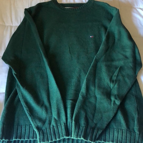 TOMMY HILFIGER SWEATER LOT 2 MENS SIZE MEDIUM M  NAVY BLUE HUNTER GREEN SHIRTS ! - Picture 2 of 7